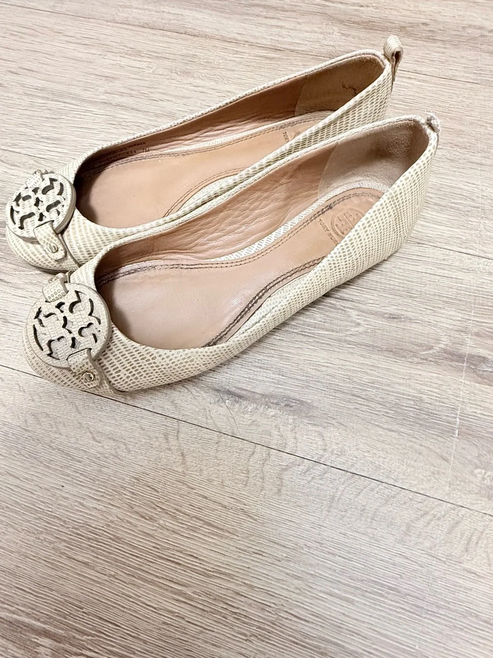 Tory Burch Neutral Beige Woven Logo Ballet Flats